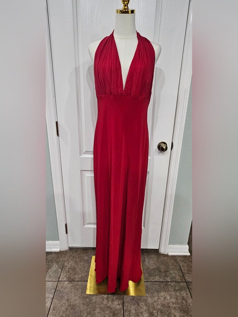 Jones New York Red Halter Deep V Maxi Dress